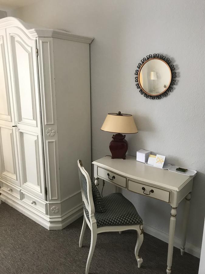 Elbhotel Блеккеде Экстерьер фото